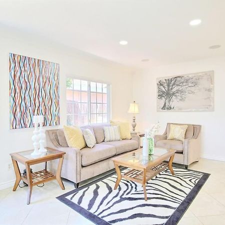 5 Rooms Villa Near Disneyland, Golf Course And Trial To Beach 圣安娜 外观 照片